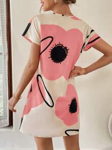 SHEIN Essnce 女士度假花卉印花 V 领短袖连衣裙 - 粉色 - 查看 2