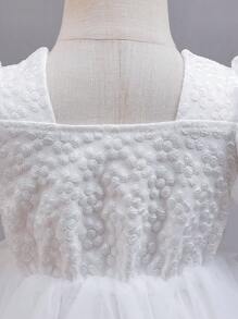 SHEIN Glamorique Kids Baby Girl Jacquard Mesh Puff Sleeve Princess Dress Baby Girl Dress Wedding Baby Elegant Dress Wedding Dress For Baby Girl Flower Girl Dress Baby Girls Partywear - White - View 4