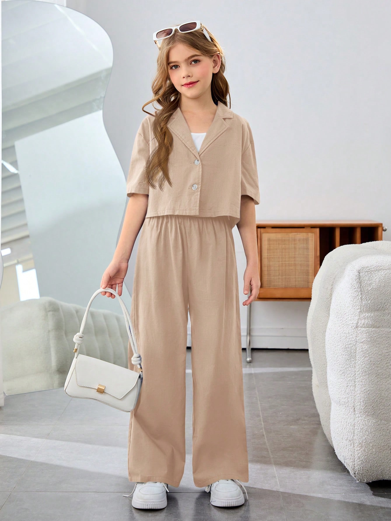 SHEIN بدلة كاجوال مكونة من بلوزة لامعة طويلة الأكم...