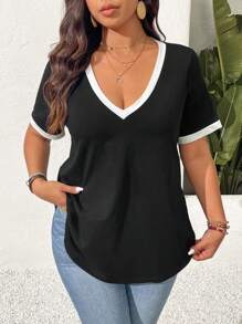 SHEIN Frenchy Plus Size Women V-Neck Short Sleeve Casual T-Shirt