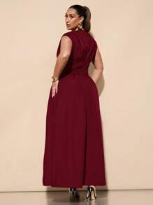 SHEIN BAE 新款大码女式纯色无袖高开衩连衣裙，收腰，春夏季，女士生日礼服 - 酒紅色 - 查看 2
