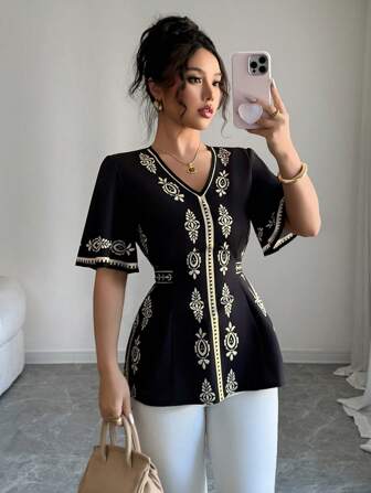 Rafferiza Women's Summer Geometric Print V-Neck Short Sleeve Fitted Blouse