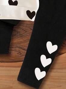 SHEIN 2pcs Baby Girl Casual Lovely Sweet Heart Pattern White Knit Soft Thick Crew Neck Long Sleeve Sweatshirt And Black Leggings Set, Suitable For Autumn/Winter