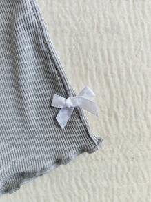 SHEIN Vintaside Kids 3件套女婴0-3岁春夏新款休闲运动柔软弹力罗纹针织短裤套装，柔和色调粉色、米色、灰色，三件套修身短裤，适合居家和户外穿着 - 彩色 - 查看 3