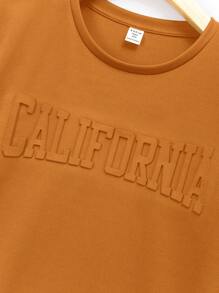 SHEIN Teen Boys Casual Drop Shoulder Short Sleeve Top With 3D Embossed English Prints - Yellow - View 4