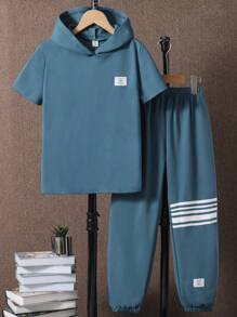 SHEIN Genkimix Kids Set Aus 2 Stück Tween Jungen Hoodie Mit Briefpatch Und Sporthosen Outfits