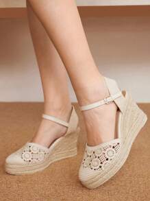 Styleloop Women's Thick Sole Waterproof Crossover Slide Sandals, Vacation Style - Apricot - View 2