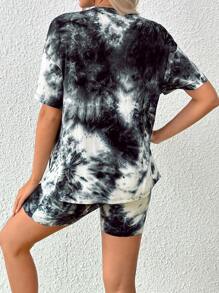 SHEIN Women Fashionable Casual Tie-Dye Maternity Shorts Loose Two-Piece Set