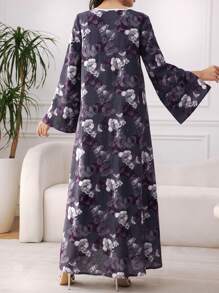 Al Najma V 领花卉印花前片撞色饰边喇叭袖阿拉伯风格连衣裙，端庄 - 紫色 - 查看 7