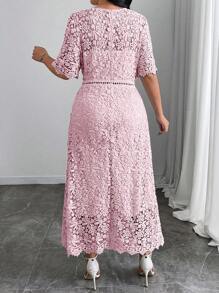 SHEIN Clasi Đầm ren hoa cổ tròn tay ngắn thanh lịch cho nữ cỡ lớn - Màu Hồng baby - Xem 2