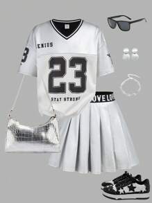 Tween Mädchen Street Style Stricknetzstoff Bedrucktes V-Ausschnitt Kurzarm-Top & Faltenrock 2 Stücke Set, Y2K Fashion Punk Style, süß & cool, Zurück zur Schule