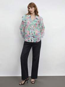 Maija 女士花卉印花荷叶边休闲商务衬衫，宽松短袖领衬衫，现代都市优雅浪漫时尚，柔软舒适，粉色和绿色 - 彩色 - 查看 3