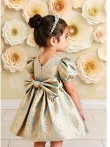 Elladie kids Newly Launched! Baby Girl's Short-Sleeved Dress With Rose Patterns And Bubble Sleeves, Along With A Puffy Dress With A Bowknot For Formal Occasions. It's Comfortable, Fashionable, Elegant, Sweet And Lovely, Perfect For Daily Wear.