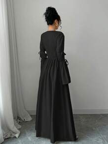 SHEIN Frenchy Robe sexy femme à col en V profond et manches évasées, couleur unie - Noir - Voir 2