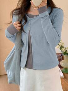 DAZY 女士撞色长袖二合一斜前圆领蝴蝶T恤，秋季服装