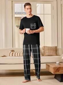 Shein Underwear&Sleepwear Basics Conjunto de camiseta de cuello redondo de manga corta y pantalón corto casual para hombres, minimalista y de moda, adecuado para el verano