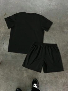 SHEIN Teen Boys Casual Minimalist Print Short Sleeve Round Neck & Shorts Knit Set, Suitable For Summer