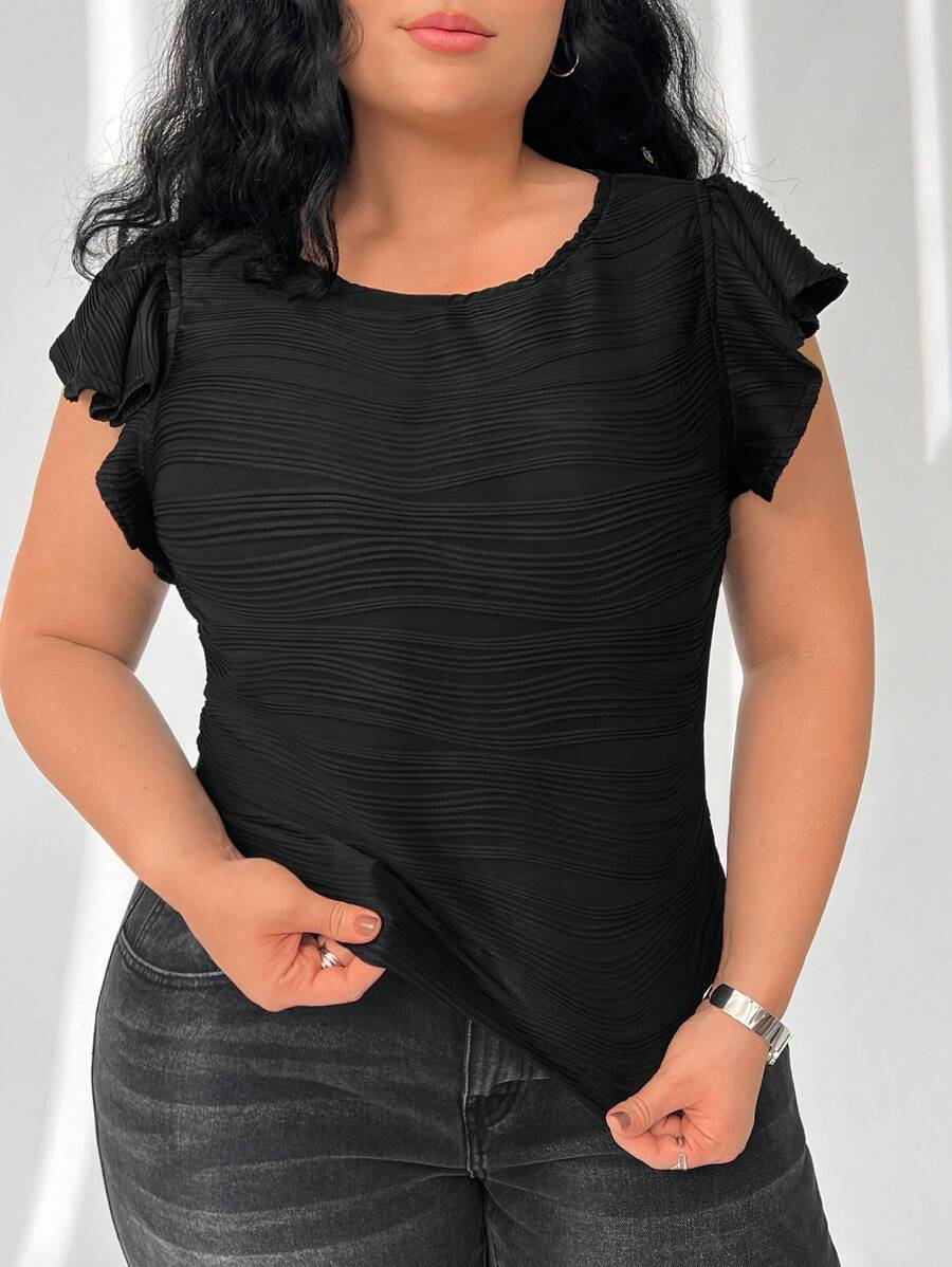 SHEIN EZwear Women Plus Size Black Pleated Ruffle Cap Sleeve Blouse