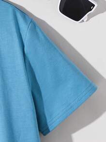 SHEIN Tween Boy 休闲舒适菠萝印花圆领短袖 T 恤