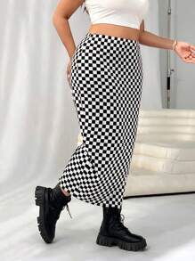 Solflare 大码黑白格子裙，适合夏季的简约时尚