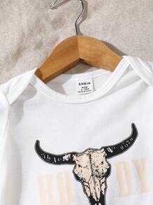SHEIN Newborn Baby Boy Crow Boy & Minimalist Cartoon Ox Head & Letter Print Black Crew Neck Short Sleeve Regular Fit Romper, Simple & Casual Western-Style Vintage Outfit For Infant Boys, Suitable For Summer,Newborn , Unisex Baby Clothes,Baby Romper,Baby 0M-9M - White - View 5