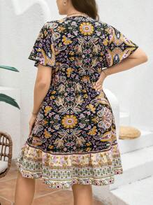 SHEIN Clasi Plus Size Yellow Side Placement Print Knee Length A-Line Vacation Dress For Women, Boho, Bohemia, Boho Women's Clothing, Summer Outfits For Women, Summer Dresses For Women, Sun Dresses For Women, Vacation Outfits Women