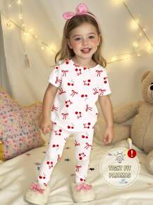 SHEIN 可爱蝴蝶结和樱桃印花，女婴休闲简约贴身圆领短袖和长裤睡衣，适合夏季 - 彩色 - 查看 2