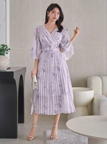DAZY Women's V-Neck Floral Print 3/4 Sleeve Pleated Hem Elegant Dress, Fall Clothes Dress - Mauve Purple - View 6