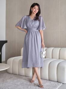 DAZY Solid Color V-Neck Ruffle Sleeve Pleat Hem Mid-Length Dress For Women Maxi Dress - Blue - View 3