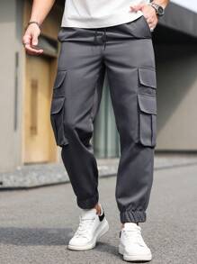 Manfinity Homme 男士大尺碼純色簡約休閒長褲，適合夏季與秋季，深灰色，街頭風登山褲 - 深灰色 - 查看 3