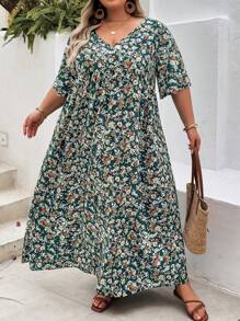 SHEIN CURVE+ 大码女式度假碎花 V 领短袖休闲太阳裙，曲线加大，波西米亚风度假海滩装，女士/沙滩裙/海滩度假装/海滩必备品/毕业/茶会礼服