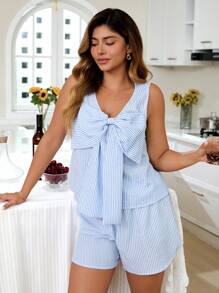 KURAYIA Conjunto de 2 piezas de mujer talla grande de top corto sin mangas con lazo y shorts de tela arrugada con rayas, estilo vacacional, para primavera/verano