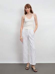 Maija Pantalon blanc d'été décontracté pour femme, taille élastique, style bohème, pour les vacances. Pantalon droit en tissu texturé 3D à motif floral, idéal pour le travail - Blanc - Voir 6