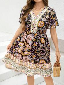 SHEIN Clasi Plus Size Yellow Side Placement Print Knee Length A-Line Vacation Dress For Women, Boho, Bohemia, Boho Women's Clothing, Summer Outfits For Women, Summer Dresses For Women, Sun Dresses For Women, Vacation Outfits Women