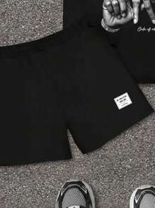 SHEIN Camiseta e shorts de malha casual minimalista com estampa de gestos de mão e gola redonda, para meninos adolescentes, adequado para o verão