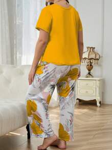 Plus Size Women Plant Print Short Sleeve Top And Pants Pajama Set, Outfits - Yellow - View 2