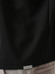 SUMWON 宽松剪裁短袖签名脚本 T 恤都市街头休闲图形徽标背面印花节日夏季主打简约必备