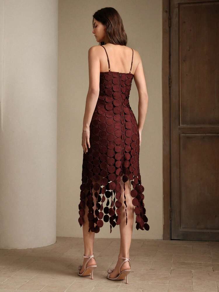 Women's Elegant Knit Spaghetti Strap Dress, Soluble Lace, Angora Fabric, Burgundy Color, Suitable For Spring/Summer, Parties, Festivals