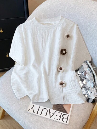 Franclia Plus Size Casual 3D Floral Decor Short Sleeve T-Shirt, Summer