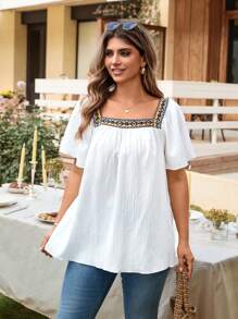 SHEIN LUNE Plus Size Women Square Neck Embroidery Tape Flowy Sleeve Retro Print Trim Blouse Top Cowgirl Summer For Graduation Spring Easter Vacation Bohemia - White - View 4