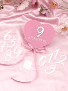 SHEIN 1 Set Heart-Shaped Baby Monthly Milestone Signs Pink Acrylic 3D Monthly Milestone Cards One Month Baby Sign Newborn Photo Props - Dusty Pink - View 7