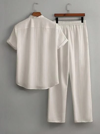 Manfinity Hypemode 2pcs Men Casual Solid Color Textured Short Sleeve Shirt And Drawstring Waist Loose Straight-Leg Pants Set, Men Two Pieces Outfits, Men Clothes, For Men Men Shirt Co Ords Men Summer Clothes Men Shirt Co Ords, Cozy Outfits