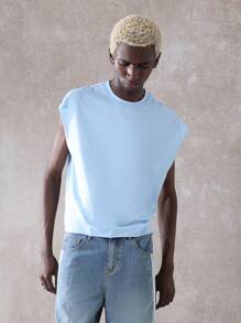 SUMWON Camiseta de tirantes holgada de estilo urbano con estampado de caligrafía manual, ajuste suelto, sin mangas, de verano, de moda casual de calle, minimalista, con borde crudo para entrenamiento. - Celeste - Ver 2