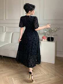 DAZY 女式 A 字形荷叶边袖中长连衣裙，适合夏季的简约风格 - 黑色 - 查看 2
