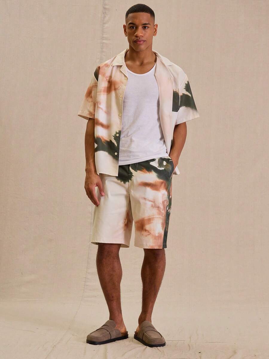 Musero Men Longline Abstract Print Cargo Shorts Bottom Only - Multicolor - View 1