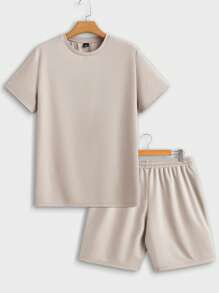 Manfinity Homme Men's Standard Size Khaki T-Shirt And Shorts 2 Pieces Set, With Japanese Letter And Dragon Graphics