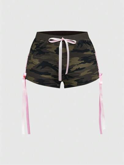 ROMWE Avant Shorts de mujer de cintura baja con estampado de camuflaje y letras inglesas bordadas en estilo Y2K
