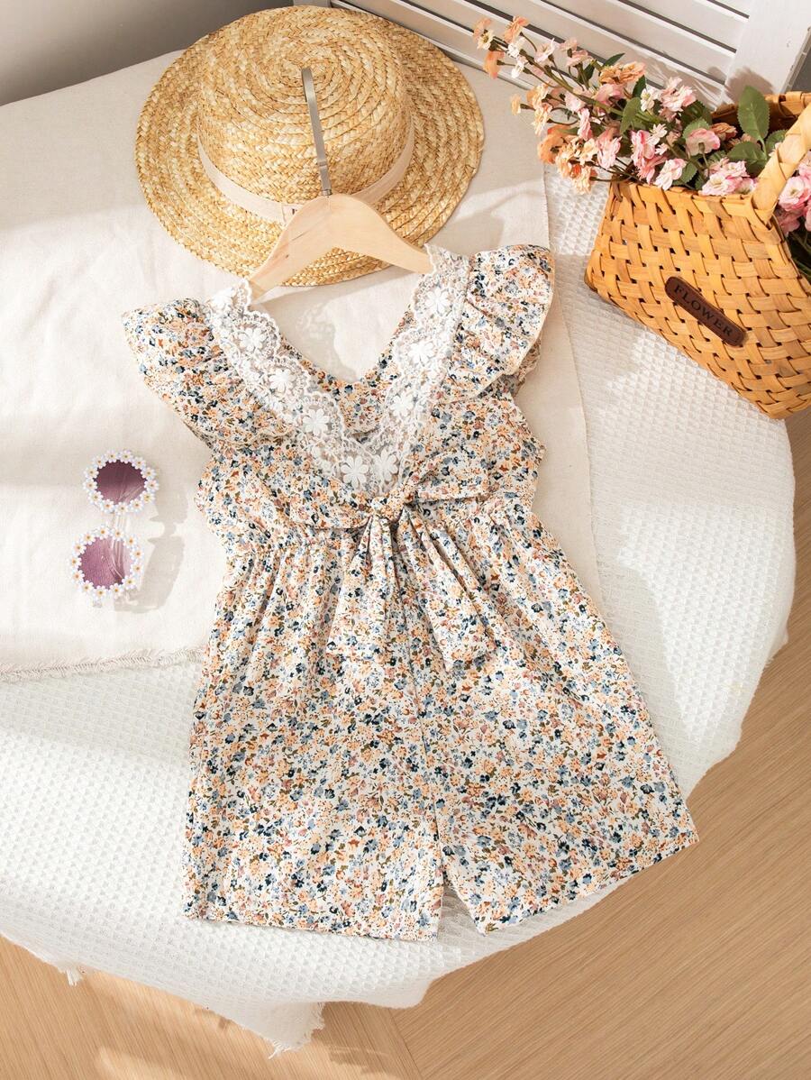 SHEIN Elladie kids 年轻女孩夏季新款碎花荷叶边 V 领系带腰露背 A 字连衣裙，田园风格时尚 - 彩色 - 查看 1