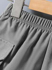 Young Boy Simple Fashion Summer Cargo Shorts And Short Sleeve Outfit Set - White - View 5