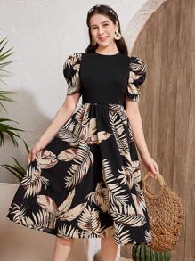 SHEIN Đầm suông hở lưng họa tiết lá và hoa dáng chữ A thanh lịch cho bé gái tuổi teen - màu đen - Xem 1